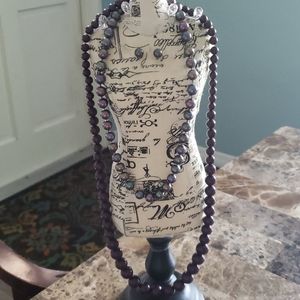 Set of 2 purple pearl necklaces